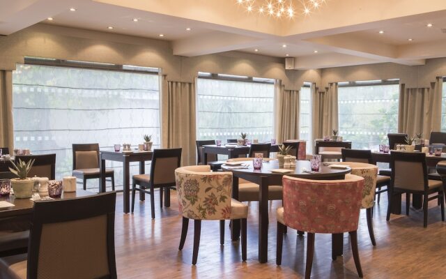 Best Western Forest Lodge