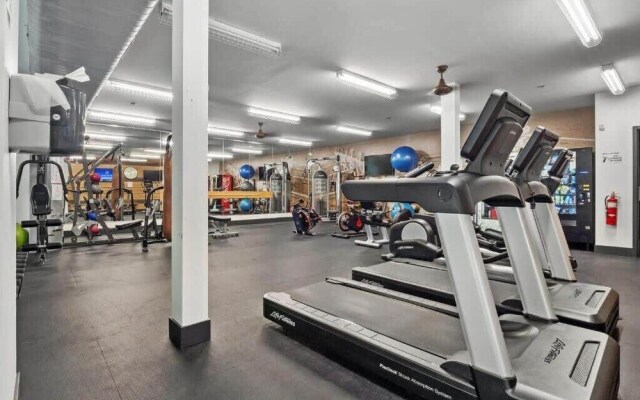 CozySuites at Mill District