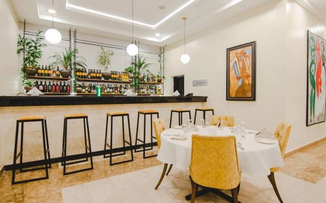 Bon Hotel Imperial