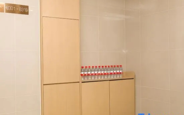 CHEERMAY HOTELS·Jiangling Central Peninsula Branch
