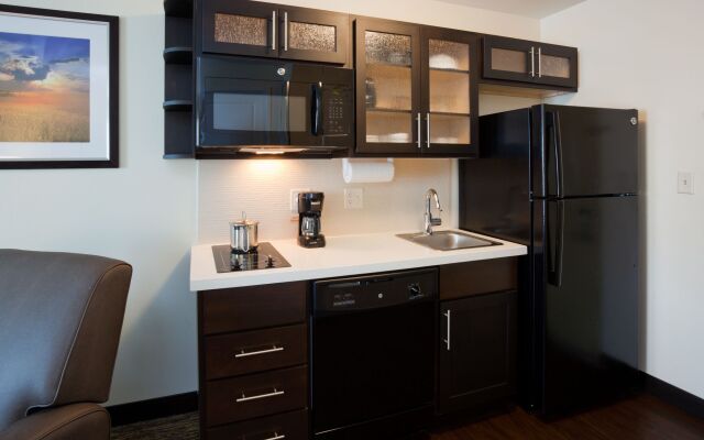 Candlewood Suites Bemidji - Paul Bunyan by IHG