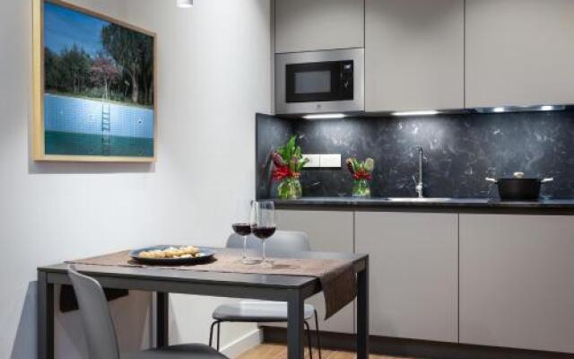 Co99 Art Building Residence