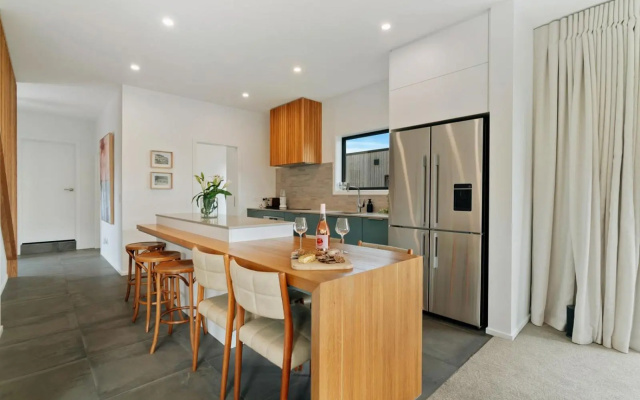 Jacks Point Family Retreat - Jacks Point Holiday Home – Guest Rooms – Jacks Point
