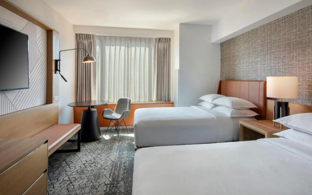 Sheraton Boston, a Marriott Hotel