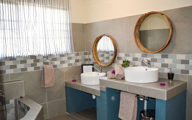 Gabus Safari Lodge
