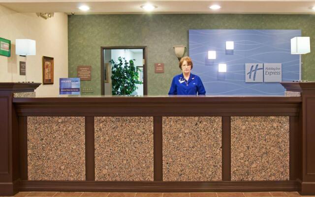 Holiday Inn Express Hotel & Suites Livingston by IHG