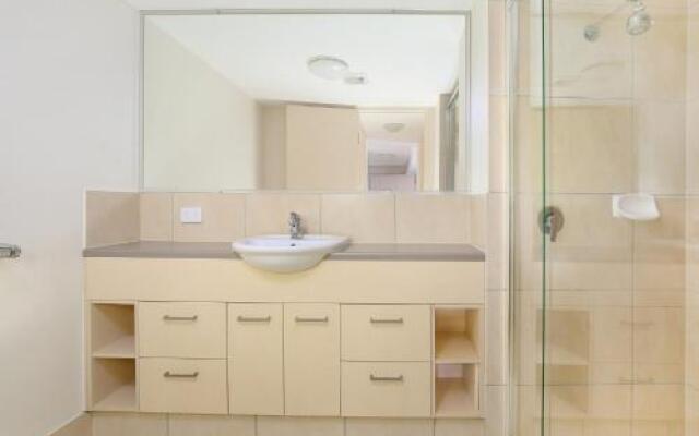 Seabourn Unit 102, 56 Lower Gay Tce Caloundra