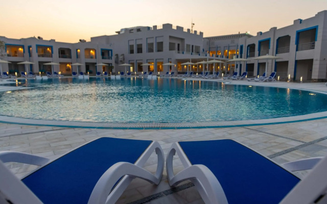 Casa Blue Resort