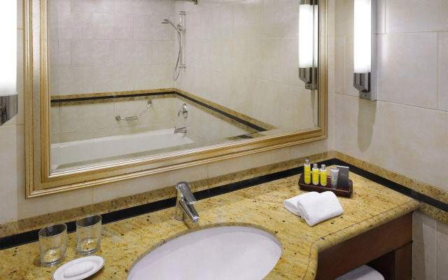 Cairo Marriott Hotel & Omar Khayyam Casino