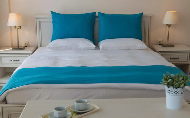 White Rock Castle Suite Hotel & SPA