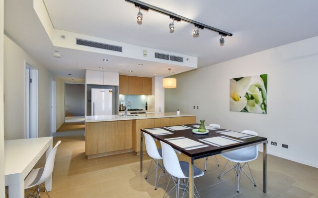 Astra Apartments CBD Darwin Waterfront