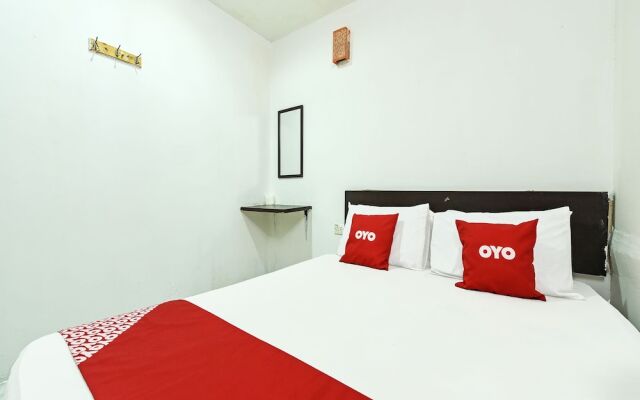 OYO 90892 L&E Hotel