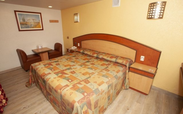 Hotel Tres Colonias - Adults Only