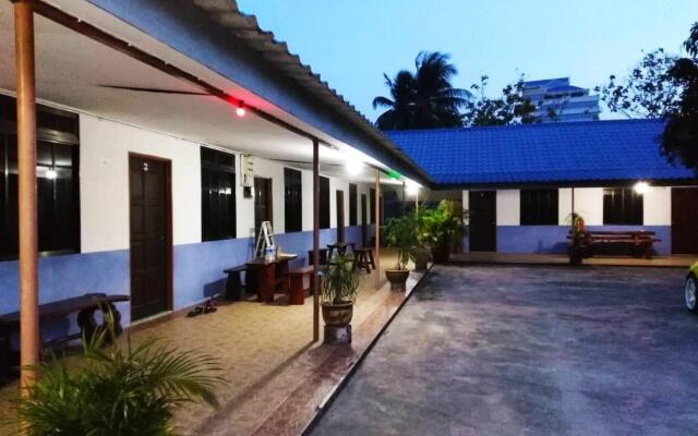 Rose Inn Motel