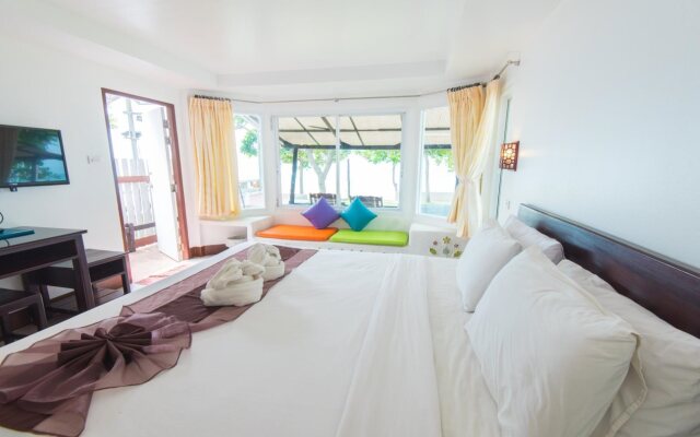 Rattana Pura Beach Resort