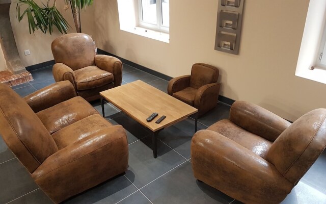 Logis Hotel Yseria - Historical Center