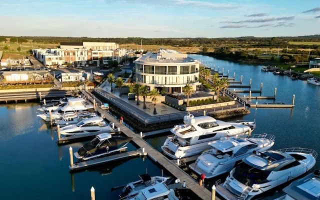 La Perla Marina Penthouse With Private Pool