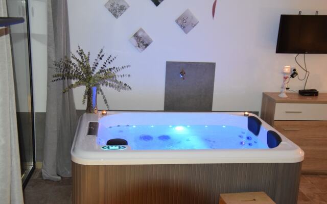 Gites spa de Charme L Etoile SPA