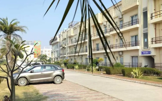 Hotel Citrine Suites and Resorts