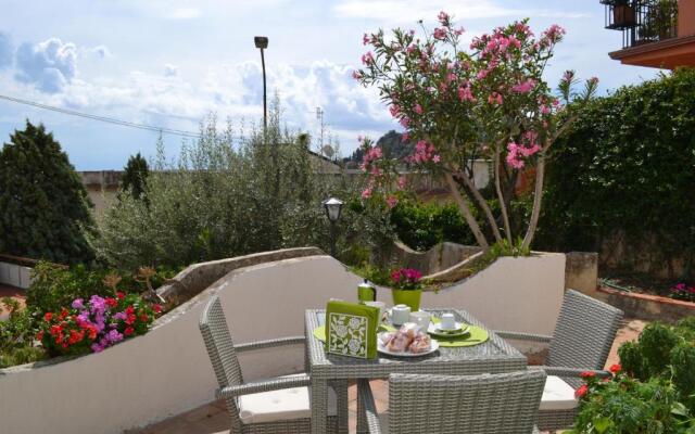 Charming Place Taormina