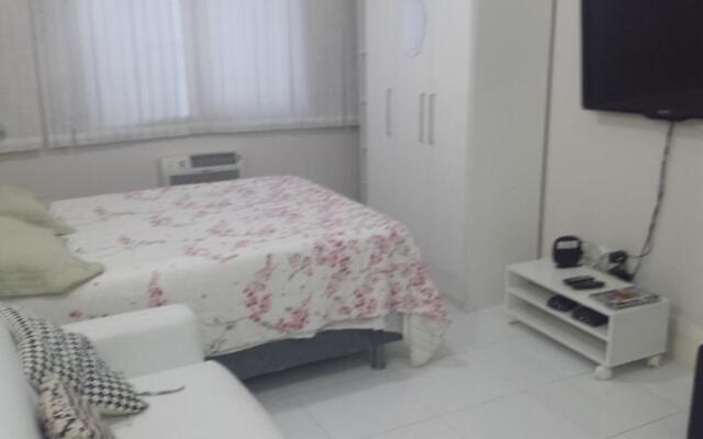 Studio Dallas Copacabana