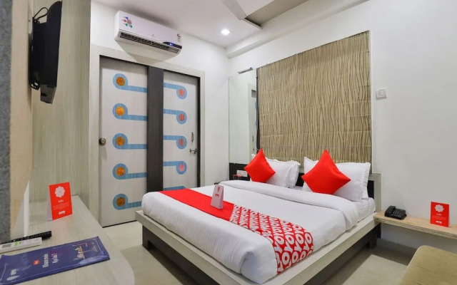 OYO 16826 Hotel Marvel Inn