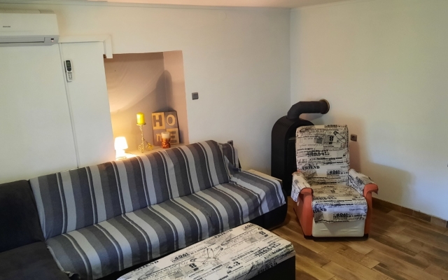 Apartment Pavilion - beautiful garden & comfortable: A1 Kampor, Island Rab