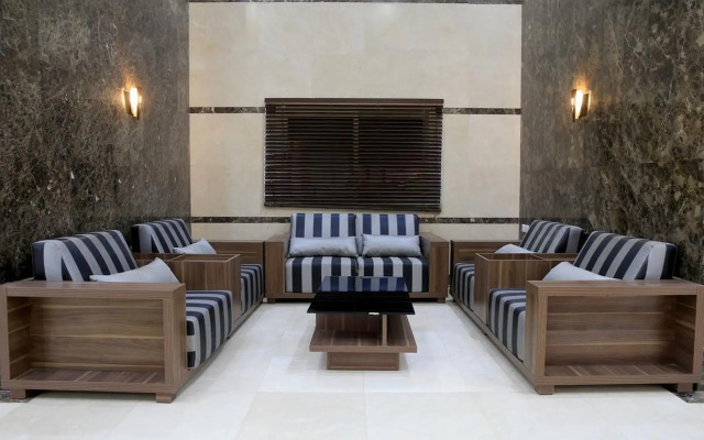 Snood Alazama Hotel