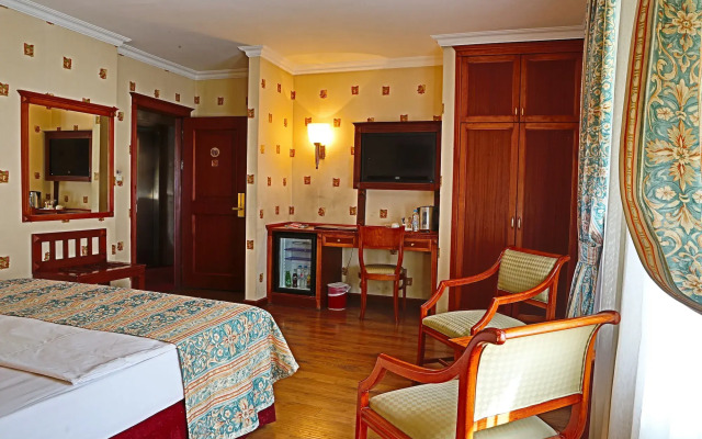 Elit Palas Hotel