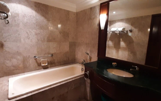 Rihanna Service Suite at Times Square