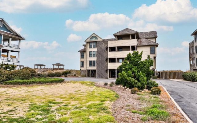 SCR3B - Scrimshaw Penthouse