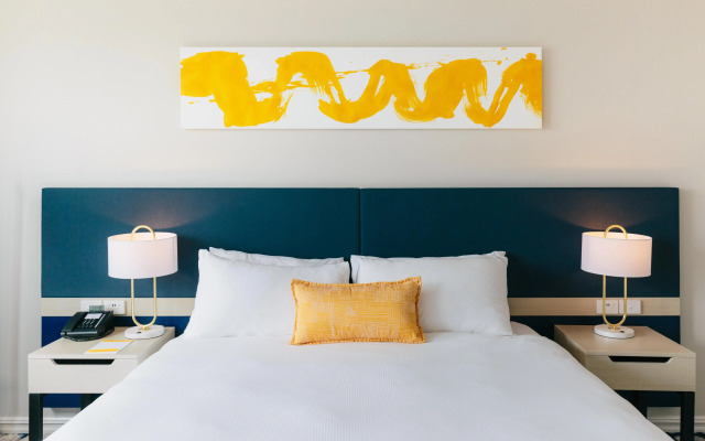 voco Gold Coast by IHG