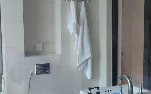 Beihai 818 Hotel Apartment (Beibuwan No.1 Branch)