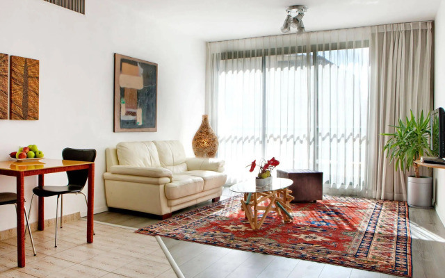 Diaghilev Live Art Suites