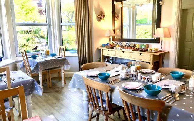 Arbour House Bed and Breakfast