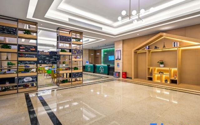 Campanile Hotel (Shenzhen Longhua Dalang Commercial Center Branch）