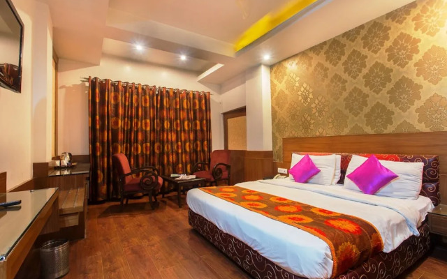 Hotel Subash International