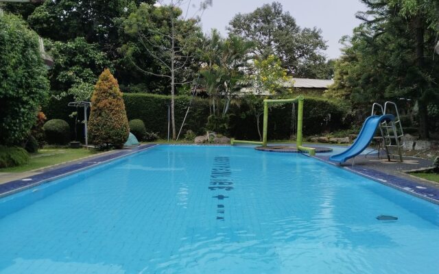 The Garden Family Guest House powered by Cocotel.