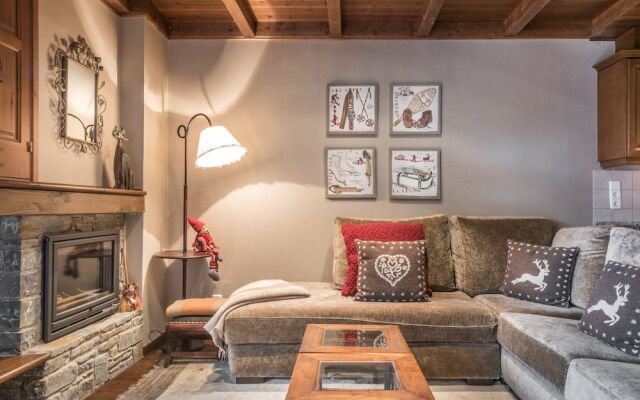 Apt Val de Ruda Luxe 11 by Feelfree