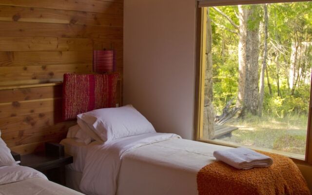 El Aura Lodge