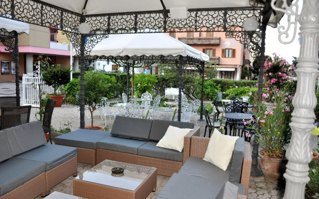 Liberty Hotel Malé