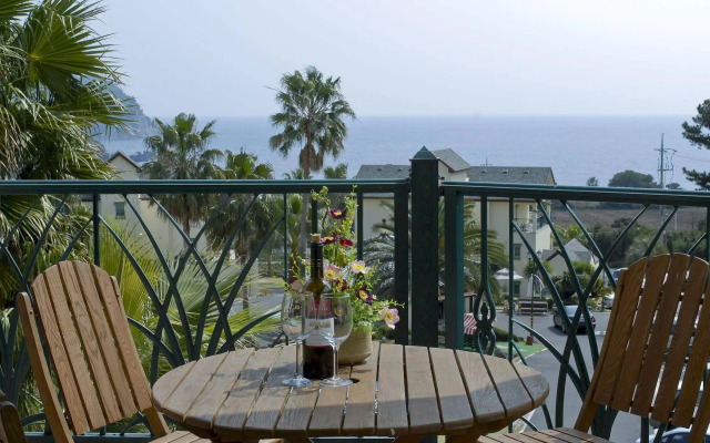 EUR Resorts