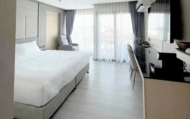 The 9 Residence Hotel