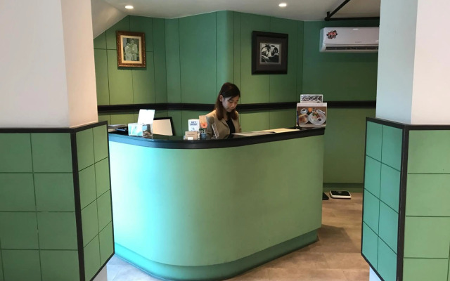 L42 Hostel