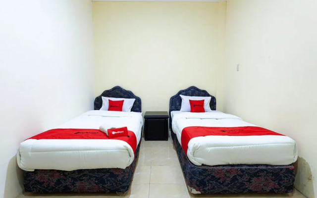 RedDoorz near Yuki Simpang Raya Mall Medan 2
