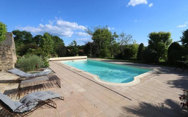 Villa With 4 Bedrooms in Saint-genies, With Private Pool, Furnished Garden and Wifi - 200 km From the Beach