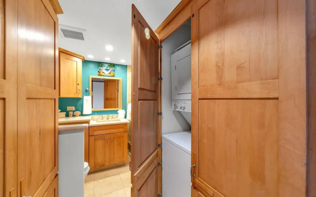 Paki Maui 301 in Lahaina