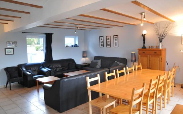 Grand Holiday Home in Durbuy with Garden