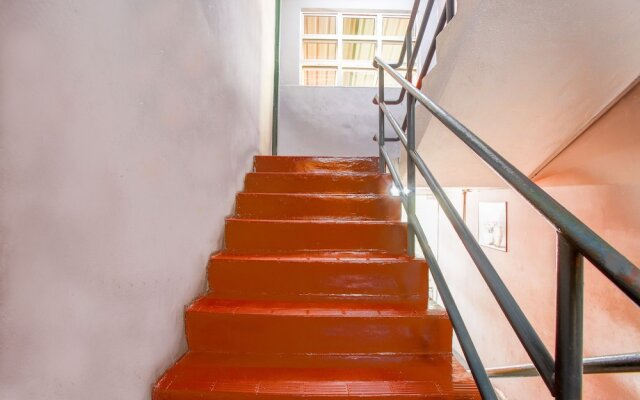 SPOT ON 89788 Musafir Transit Hotel