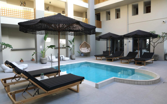 Ammos Suites